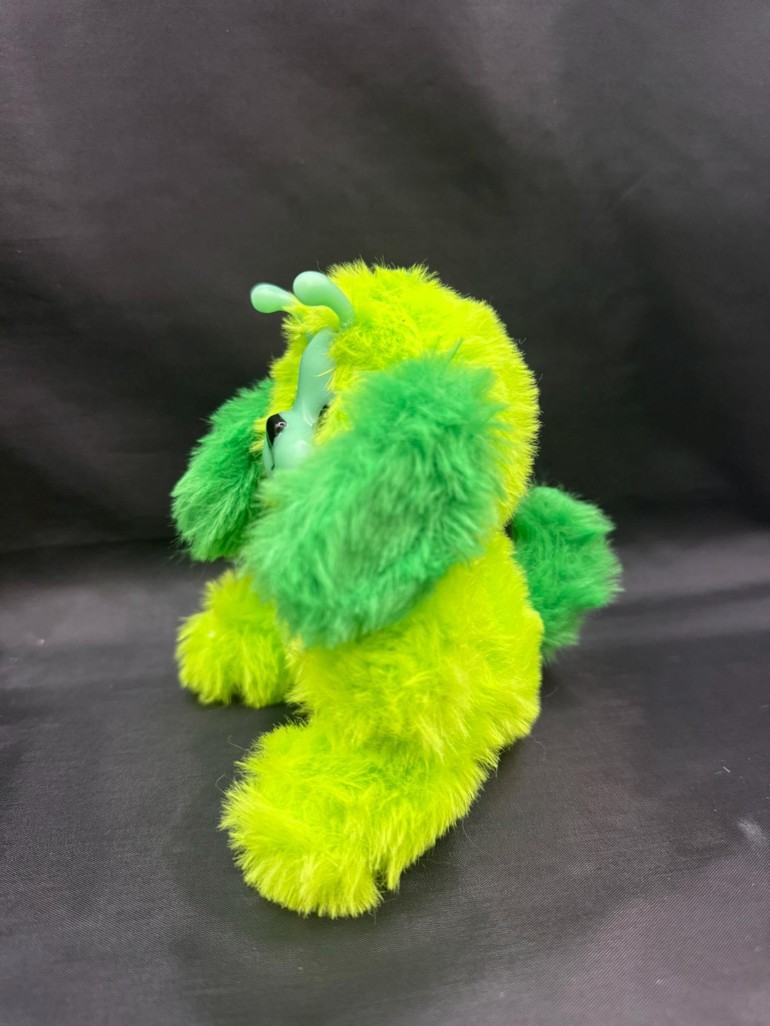 Art Doll Alien Puppy Keychain Bag Charm